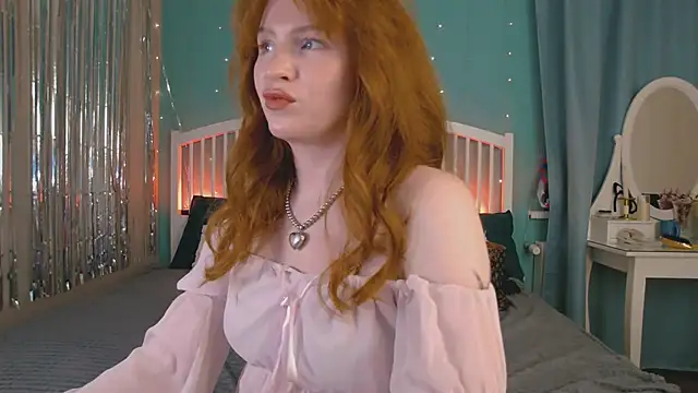 Snapshot of GingerArin chatting on 06-17-26, 12:04 GingerArin online show from 06-17-26, 12:04