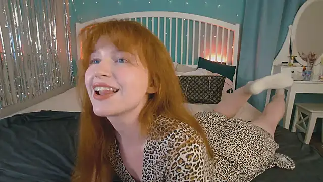 Snapshot of GingerArin chatting on 06-01-26, 01:22 GingerArin online show from 06-01-26, 01:22