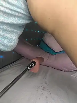 babyariane online show from 04-15-26, 06:23