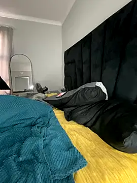 MissLola27 online show from 10-30-25, 06:23