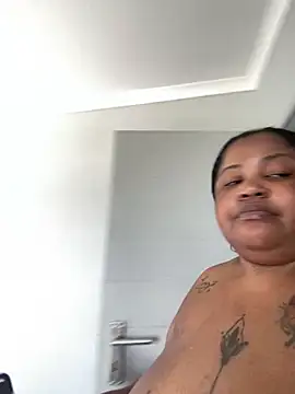 MissLola27 online show from 11-02-25, 06:29