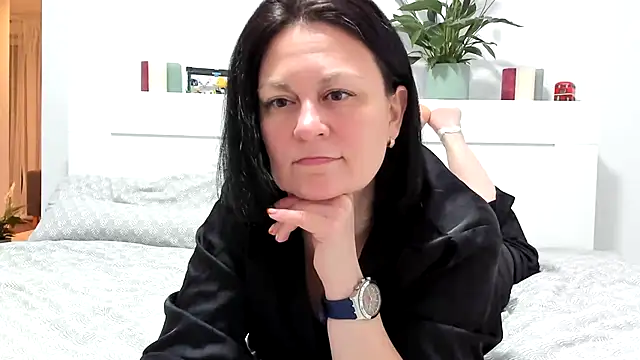 BritttanyBrix online show from 04-21-26, 08:15