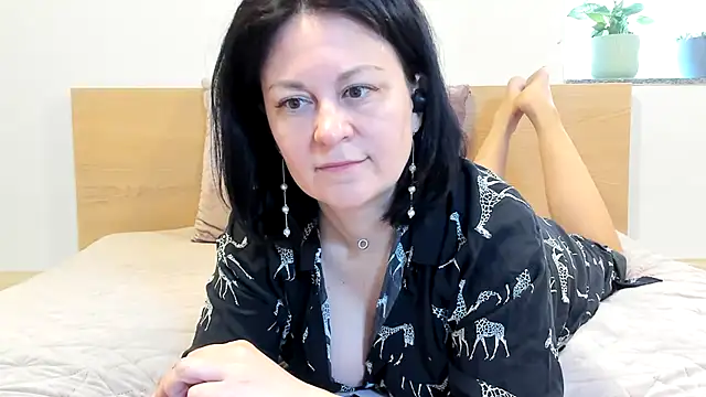 BritttanyBrix online show from 04-26-26, 09:39