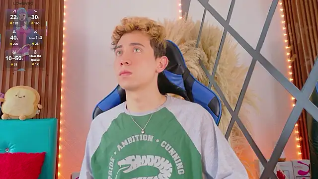 Chris Bennett online show from 02-12-26, 01:33