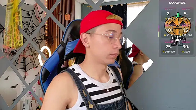 Chris Bennett online show from 10-27-25, 12:50