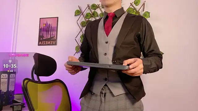 Chris Bennett online show from 02-10-26, 01:54