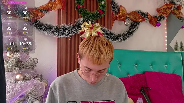 Chris Bennett online show from 11-20-25, 12:50