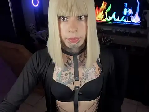 herreraisa official online show from 04-02-26, 03:02