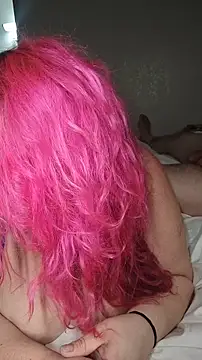 Snapshot of PinkyMarie0729 chatting on 10-06-25, 06:36 PinkyMarie0729 online show from 10-06-25, 06:36