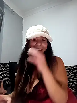 Leanne43 online show from 11-29-25, 04:18