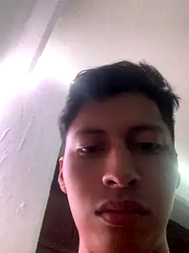 Snapshot of marco000c chatting on 11-08-25, 01:03 marco000c online show from 11-08-25, 01:03