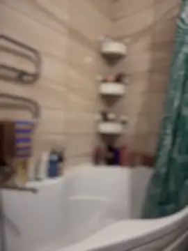 LaraHollywood online show from 10-12-25, 05:09