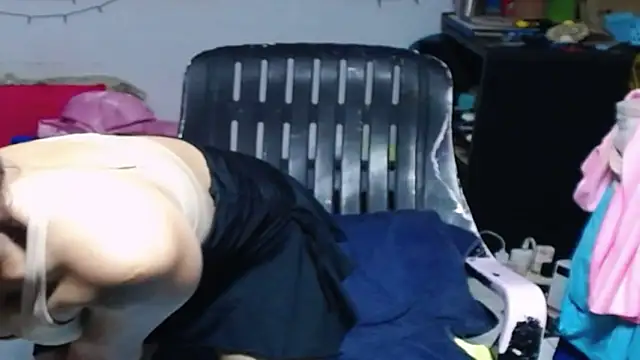 1CuteAndSexy69 online show from 09-13-25, 03:45