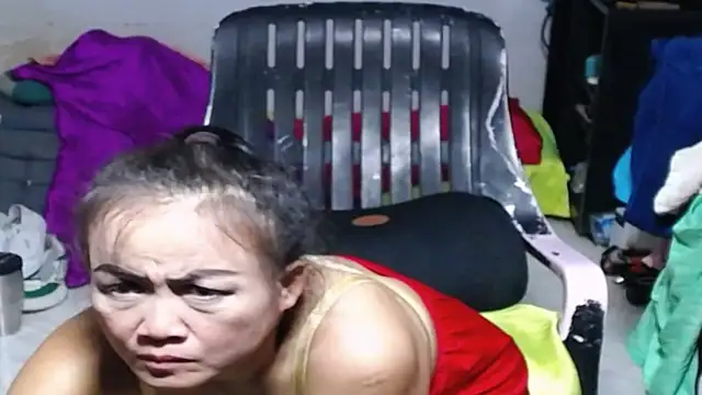 1CuteAndSexy69 online show from 10-23-25, 02:27