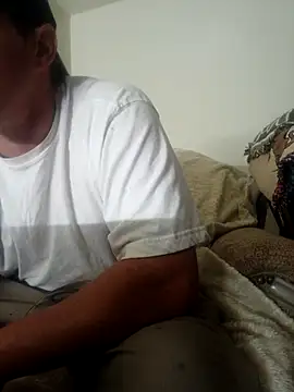 Snapshot of FUNINWV9 chatting on 07-21-26, 09:43 FUNINWV9 online show from 07-21-26, 09:43