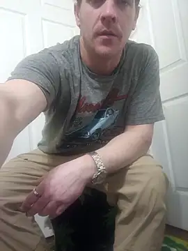 Snapshot of FUNINWV9 chatting on 02-15-26, 12:15 FUNINWV9 online show from 02-15-26, 12:15