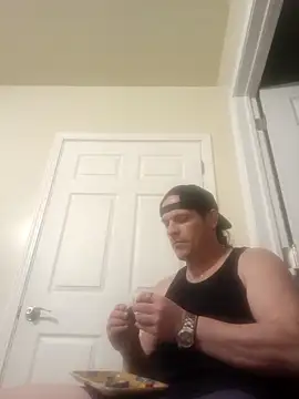 Snapshot of FUNINWV9 chatting on 02-19-26, 09:50 FUNINWV9 online show from 02-19-26, 09:50