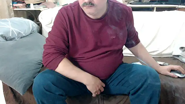 Snapshot of LiONTURK chatting on 03-06-25, 05:22 LiONTURK online show from 03-06-25, 05:22