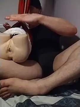 IxanSantiago95 online show from 04-06-26, 02:18