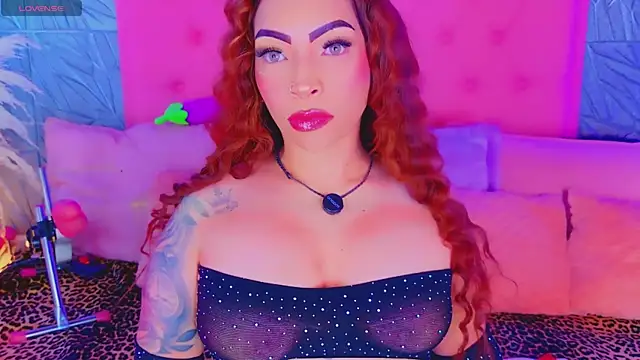 Snapshot of macasweet chatting on 02-07-26, 11:57 macasweet online show from 02-07-26, 11:57