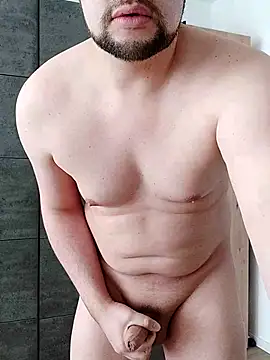 Snapshot of mister-dwt chatting on 03-18-25, 03:12 mister-dwt online show from 03-18-25, 03:12