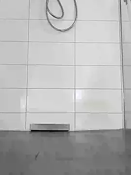 Snapshot of mister-dwt chatting on 01-17-25, 11:49 mister-dwt online show from 01-17-25, 11:49