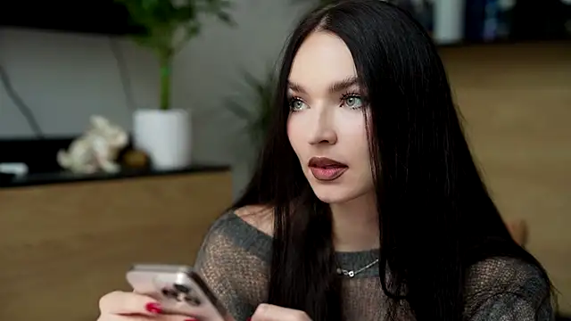 Snapshot of ibiddi chatting on 09-30-25, 09:48 ibiddi online show from 09-30-25, 09:48