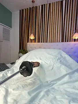 valerie lya online show from 02-25-26, 01:00