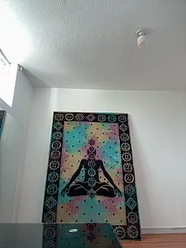 valerie lya online show from 11-08-25, 08:12