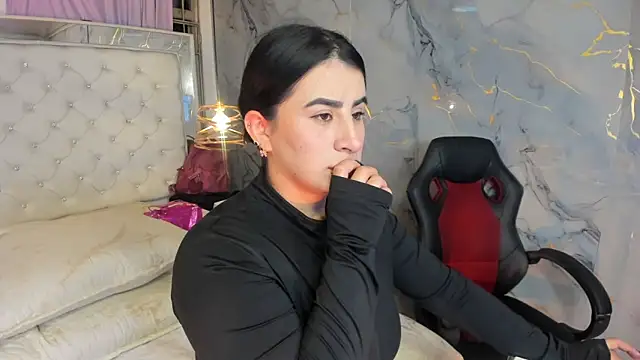 Snapshot of Nara_belen chatting on 05-28-26, 03:03 Nara belen online show from 05-28-26, 03:03