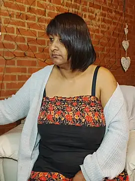 Lilybanx online show from 06-18-26, 06:34