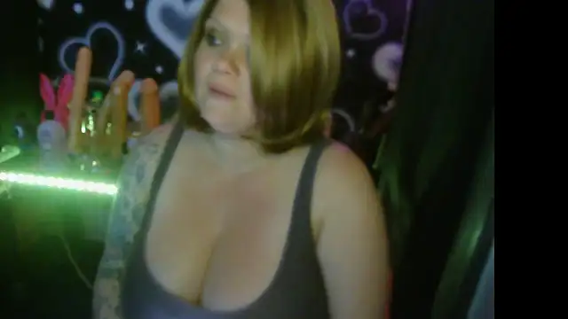 HoneyChambers online show from 07-15-26, 10:50