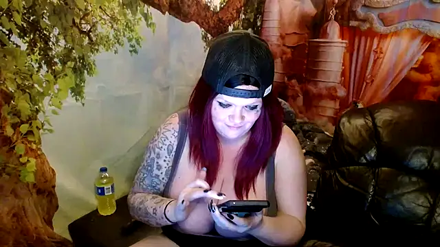 HoneyChambers online show from 11-04-25, 11:52