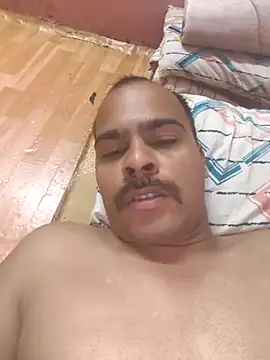 Snapshot of Vickyrajput009 chatting on 09-19-25, 11:03 Vickyrajput009 online show from 09-19-25, 11:03