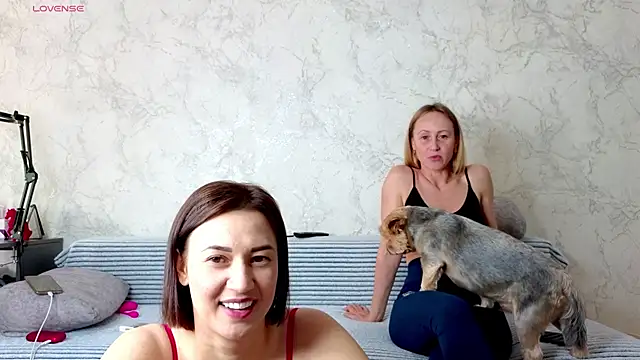 sweeetgirls2021 online show from 05-10-26, 03:10