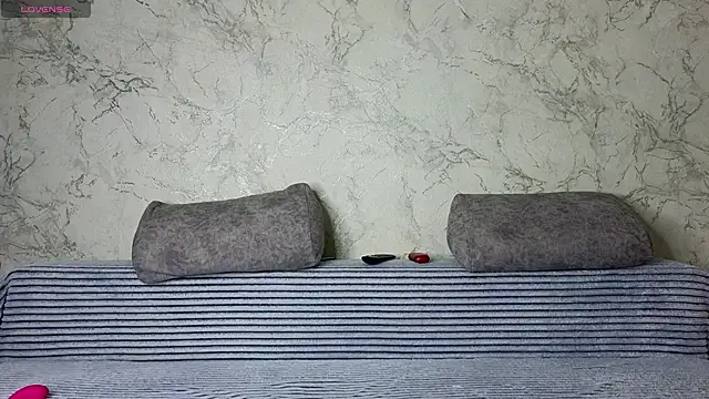 sweeetgirls2021 online show from 01-08-26, 03:23