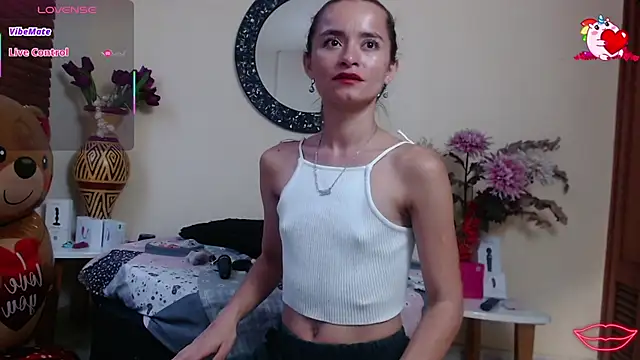 Snapshot of NicoleSantana chatting on 06-24-26, 11:02 NicoleSantana online show from 06-24-26, 11:02