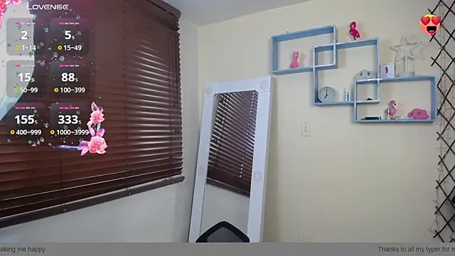 NicoleSantana online show from 09-19-25, 10:14