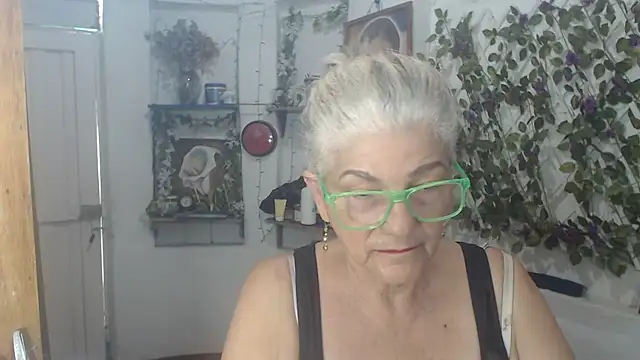 FunnyGrandma online show from 07-29-26, 06:29