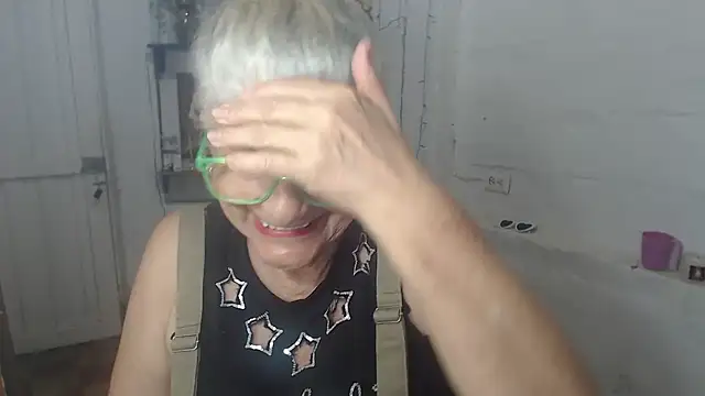 FunnyGrandma online show from 08-06-26, 02:06