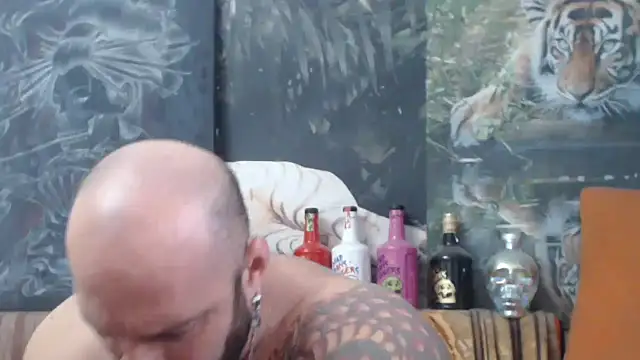 viking 30 online show from 11-16-25, 07:24