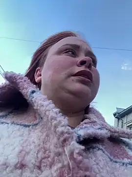 Model9798 online show from 03-19-25, 11:50