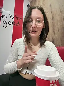 The Snowwhitee online show from 04-07-26, 09:11