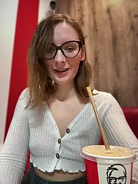 The Snowwhitee online show from 02-11-26, 07:25