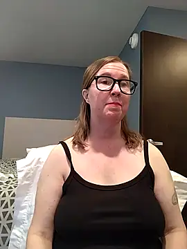 Snapshot of SweetandNaughty1 chatting on 10-18-25, 08:55 SweetandNaughty1 online show from 10-18-25, 08:55