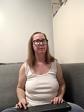 SweetandNaughty1 online show from 11-13-25, 09:08