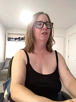 SweetandNaughty1 online show from 05-15-26, 04:10