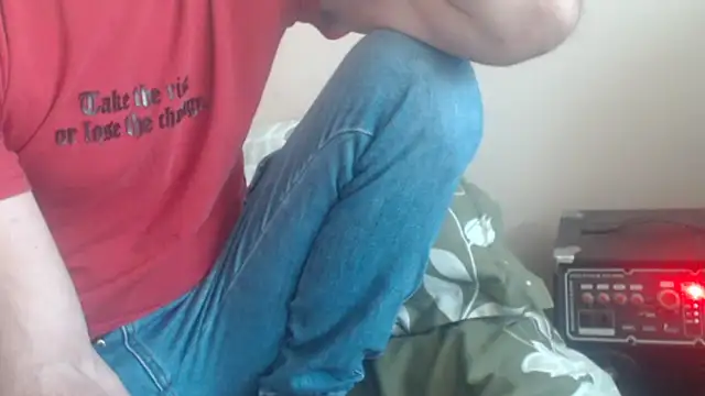 yvesstorm1 online show from 05-26-26, 01:42
