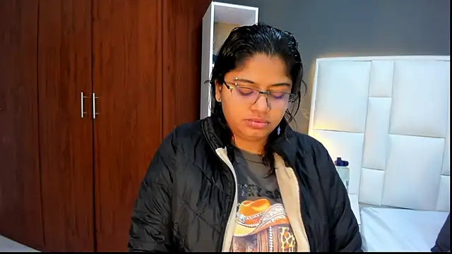 yeral2017 online show from 04-18-26, 11:12