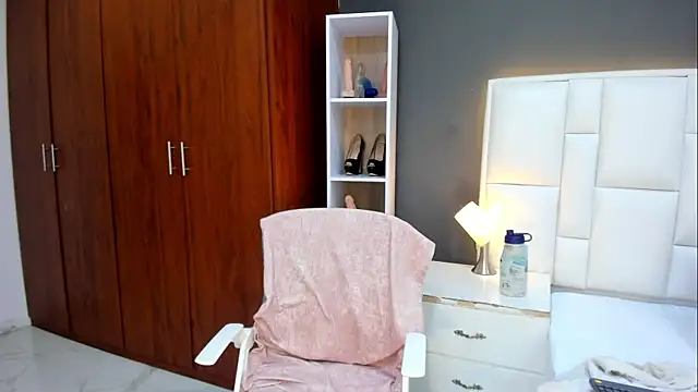 yeral2017 online show from 11-29-25, 02:17